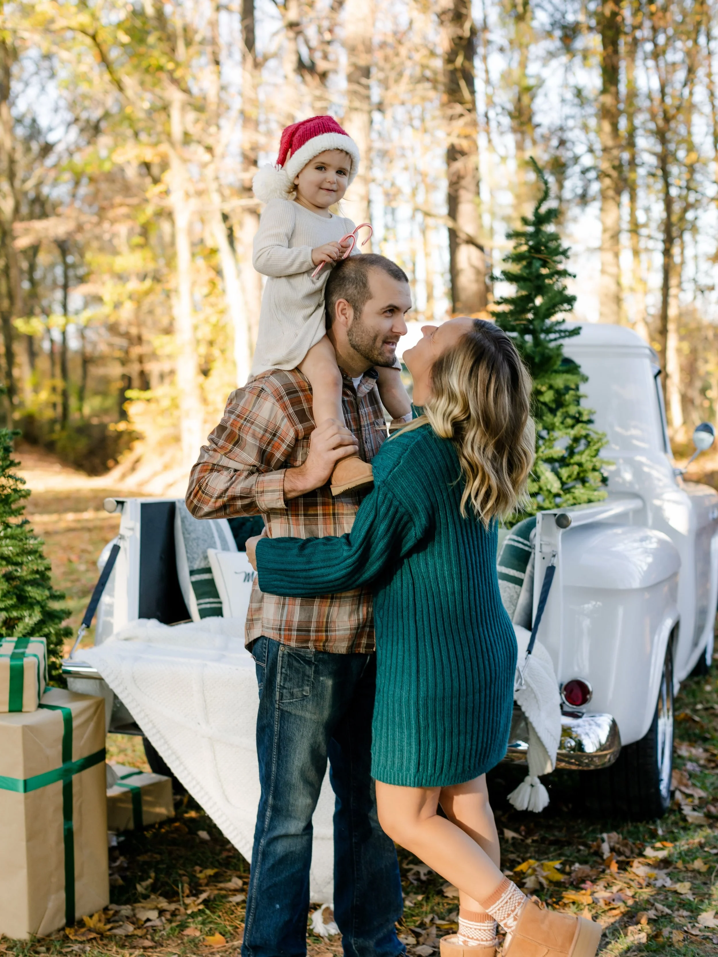 Holiday Mini Sessions are FULLY BOOKED! 🎄✨

Thank you all so much for filling these up! I&rsquo;m so excited for these sessions and can&rsquo;t wait to create some beautiful holiday memories with you all!