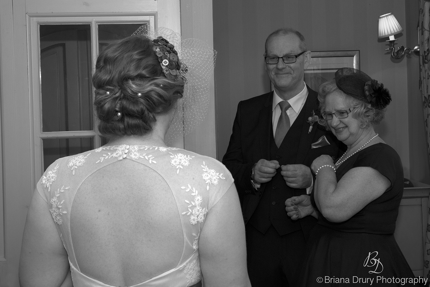 1LJ_Wedding4286v2.jpg