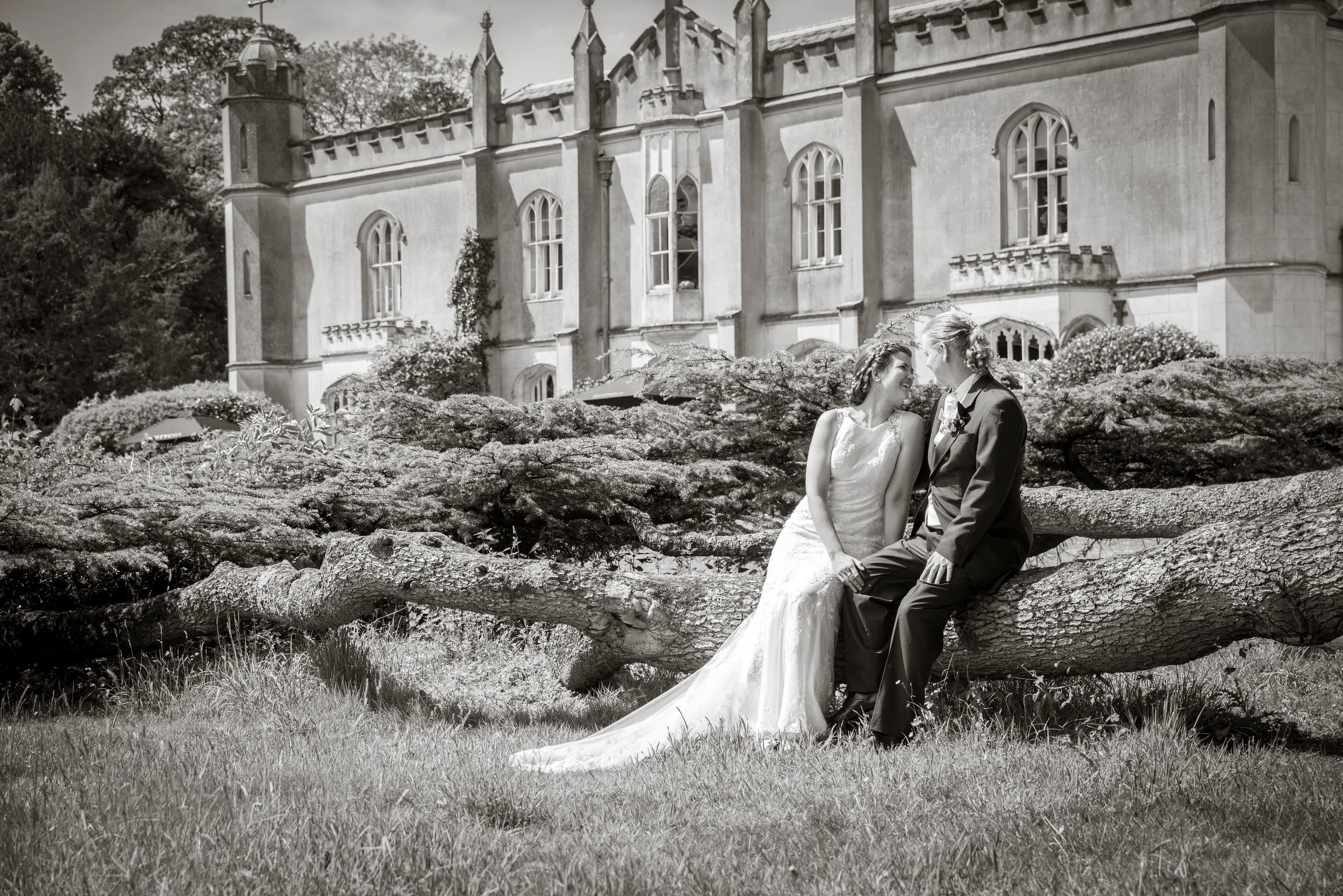St Mary's Church, Chesham & Missenden Abbey - Steph & Chris - Wedding Photography