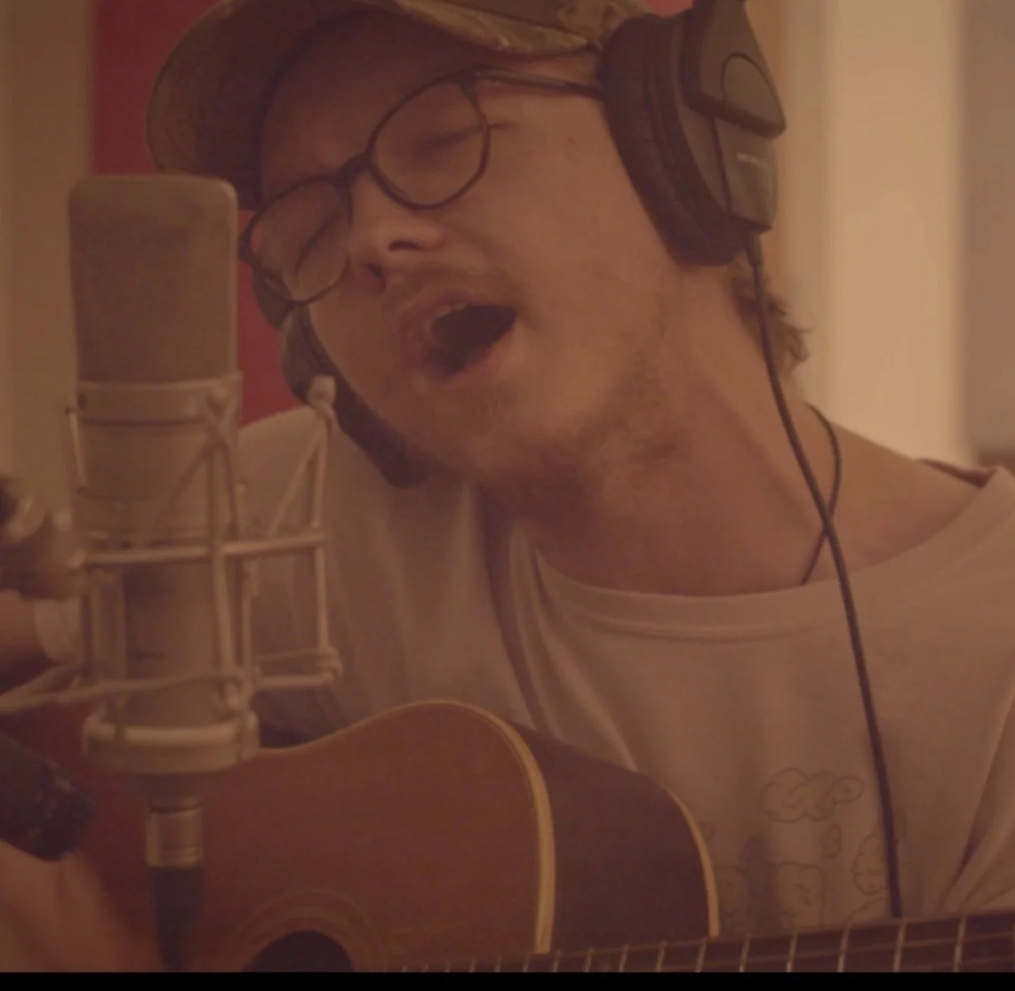 Tomorrows acoustic session features the legendary @official.davejavu! Follow the YT channel to catch it when drops!