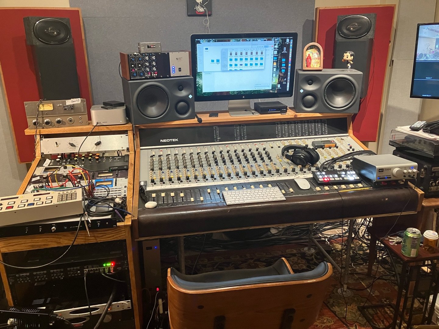 Just wrapped my last session on this console and now I&rsquo;m pulling it apart while revisiting the dozens of records and hundreds (thousands?) of sessions we&rsquo;ve done on this board over the last six years. 

Not every tool has a soul but this 