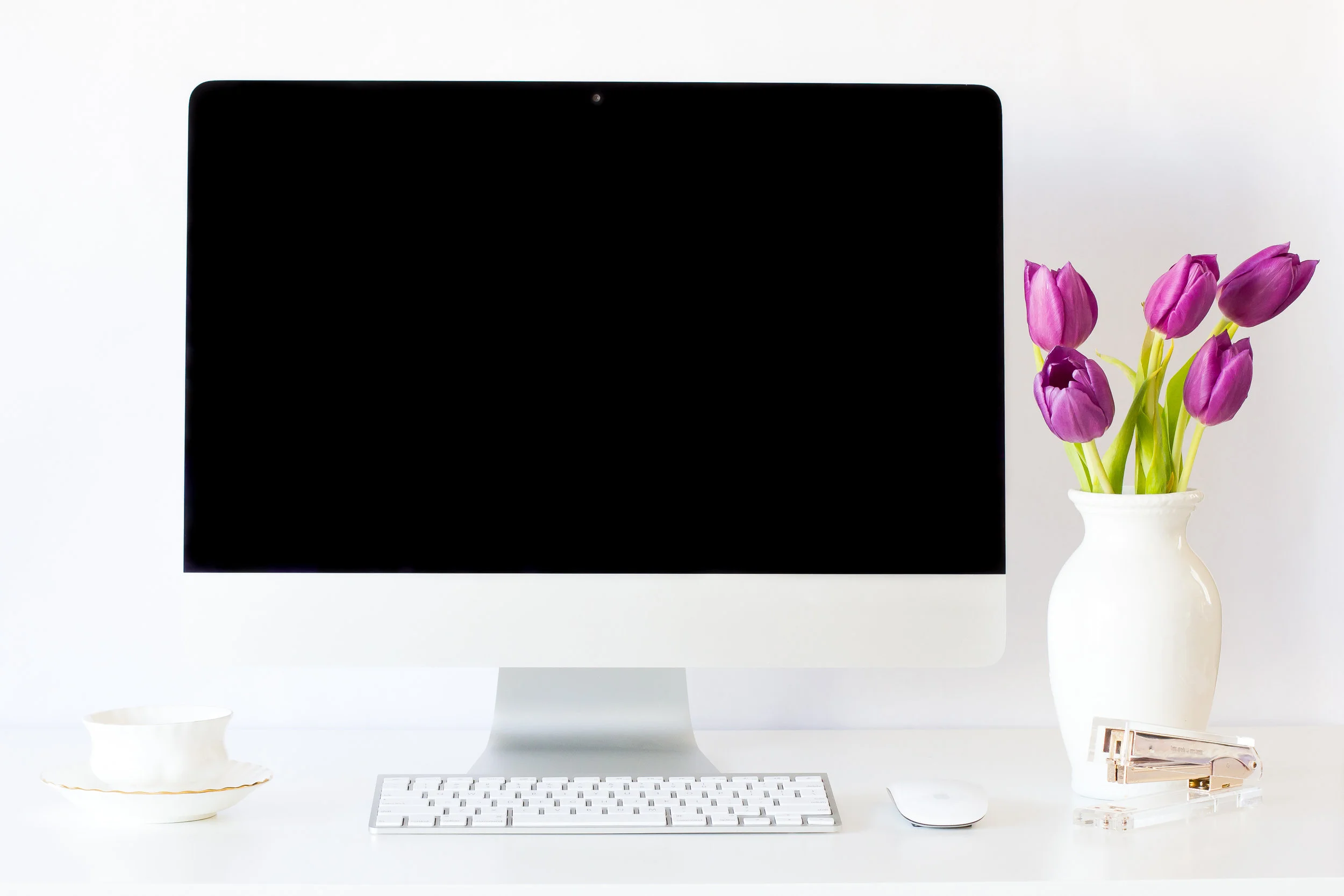 hc-styled-stock-desktop-tulips-3.jpg