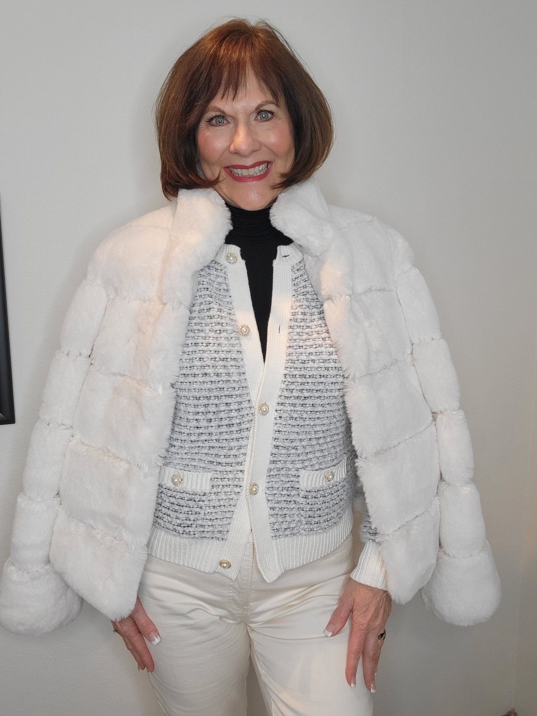 The Real Reason You're Questioning If Your Wardrobe Looks Good