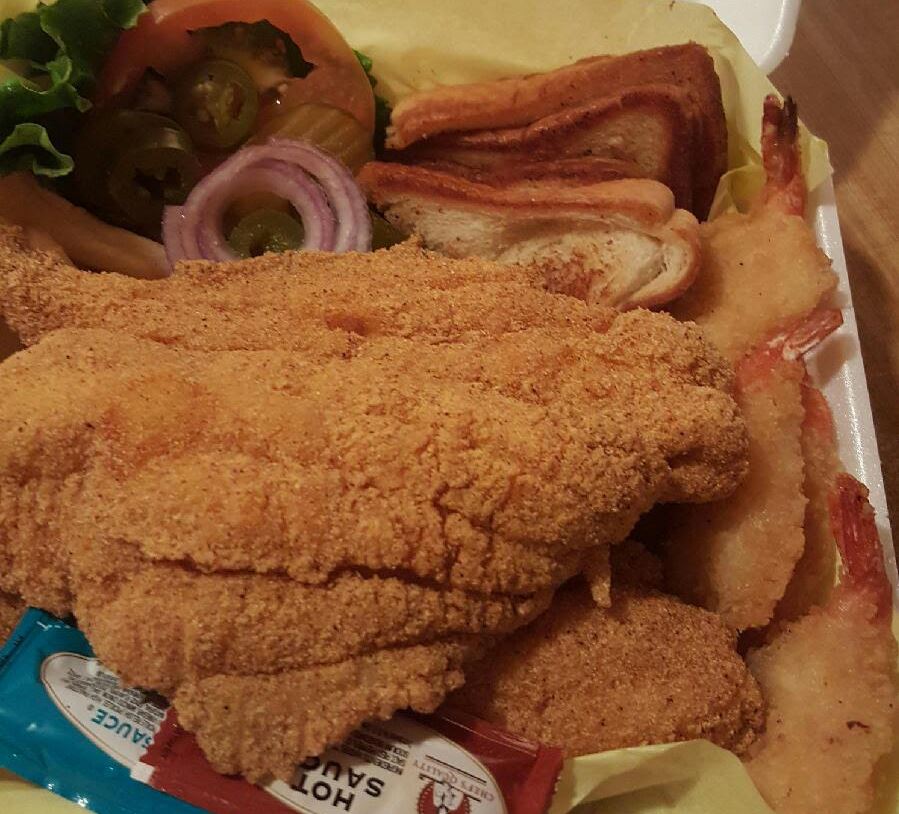 Trucker's Cafe Fried Catfish Basket