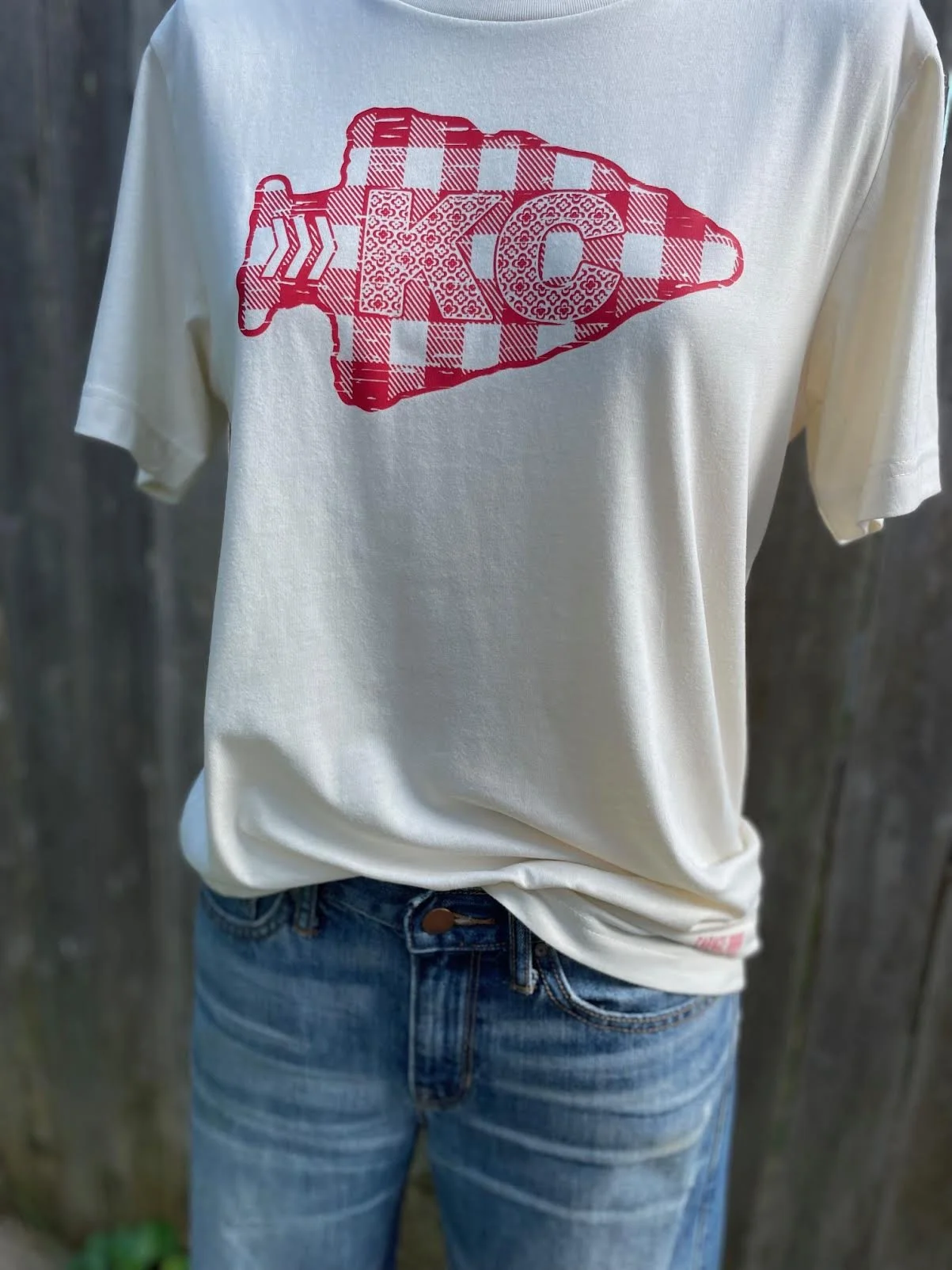 Tee side.jpg