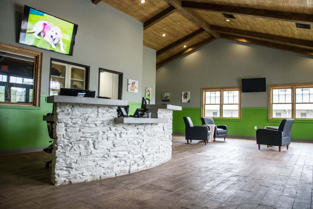 lobby2.jpg