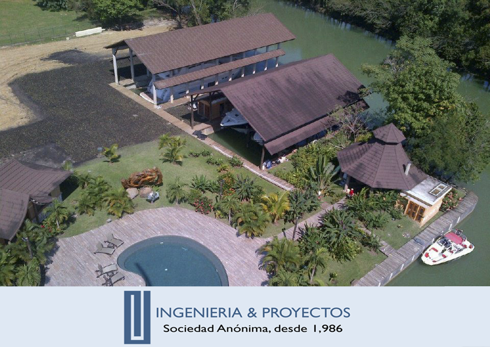 Trabajar una dársena no es tarea fácil. &nbsp;Cuente con nosotros.