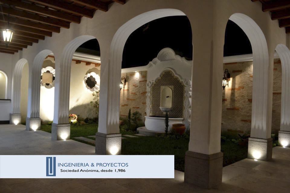 VIVIENDA EN JACARANDAS ANTIGUA GUATEMALA