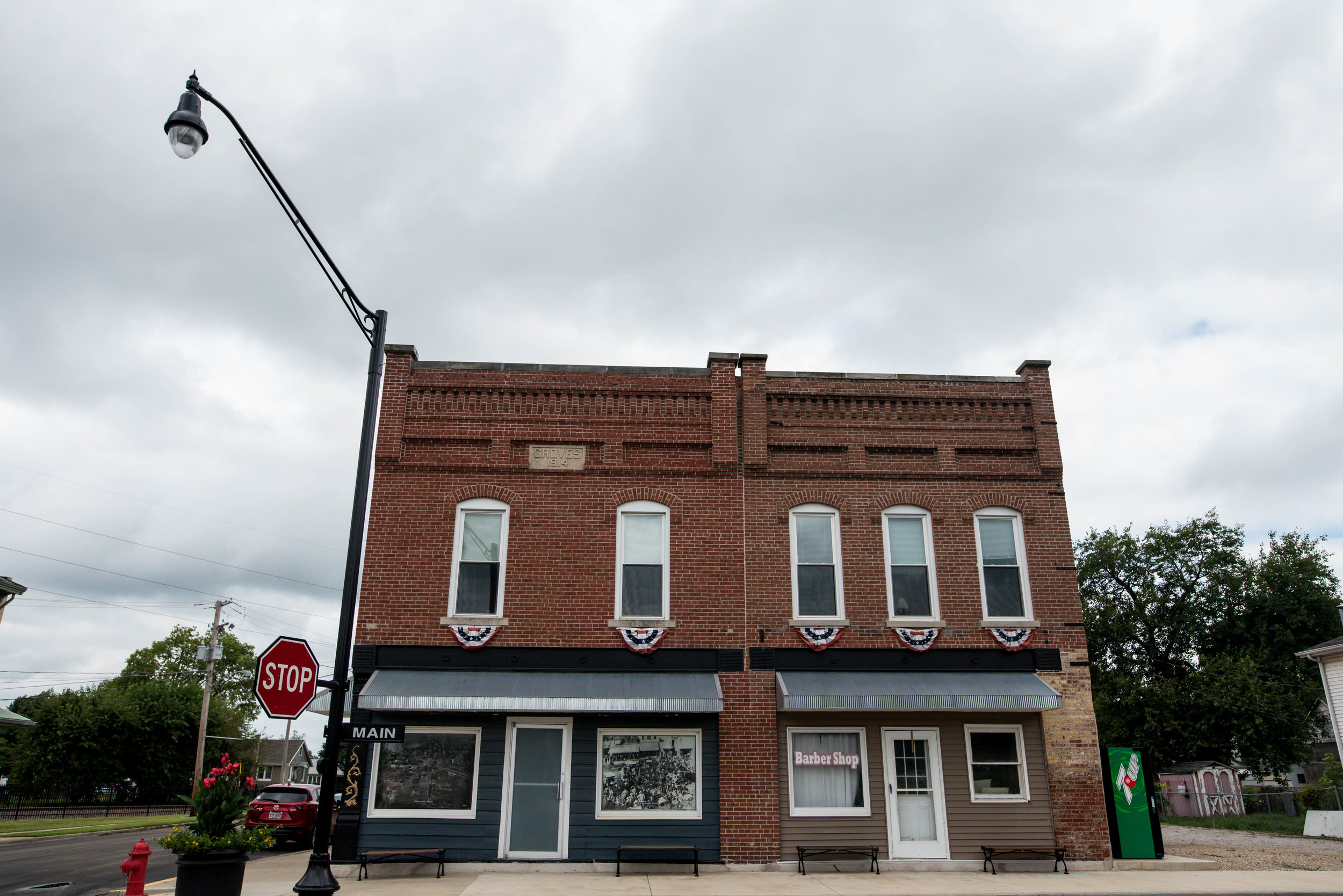 cute old buildings in williamsville