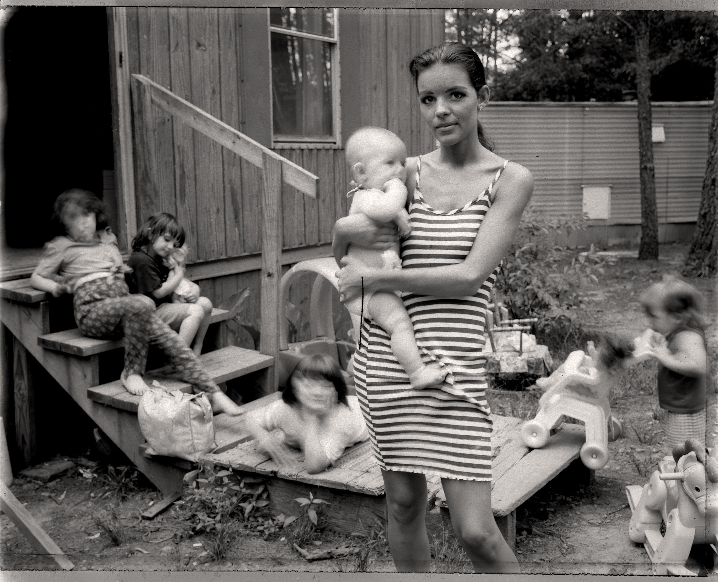  Angela, with her children, Chellsey and Christin, and Lynn's children, Nichole, Courteney and Ashlynn, 1996 