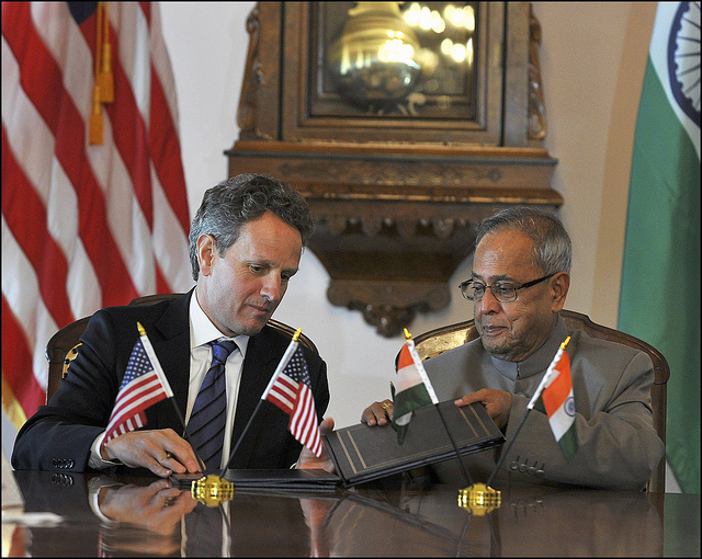 president-pranab-mukherjee-secretary-tim-geithner-photo-by-us-department-of-treasury.jpg
