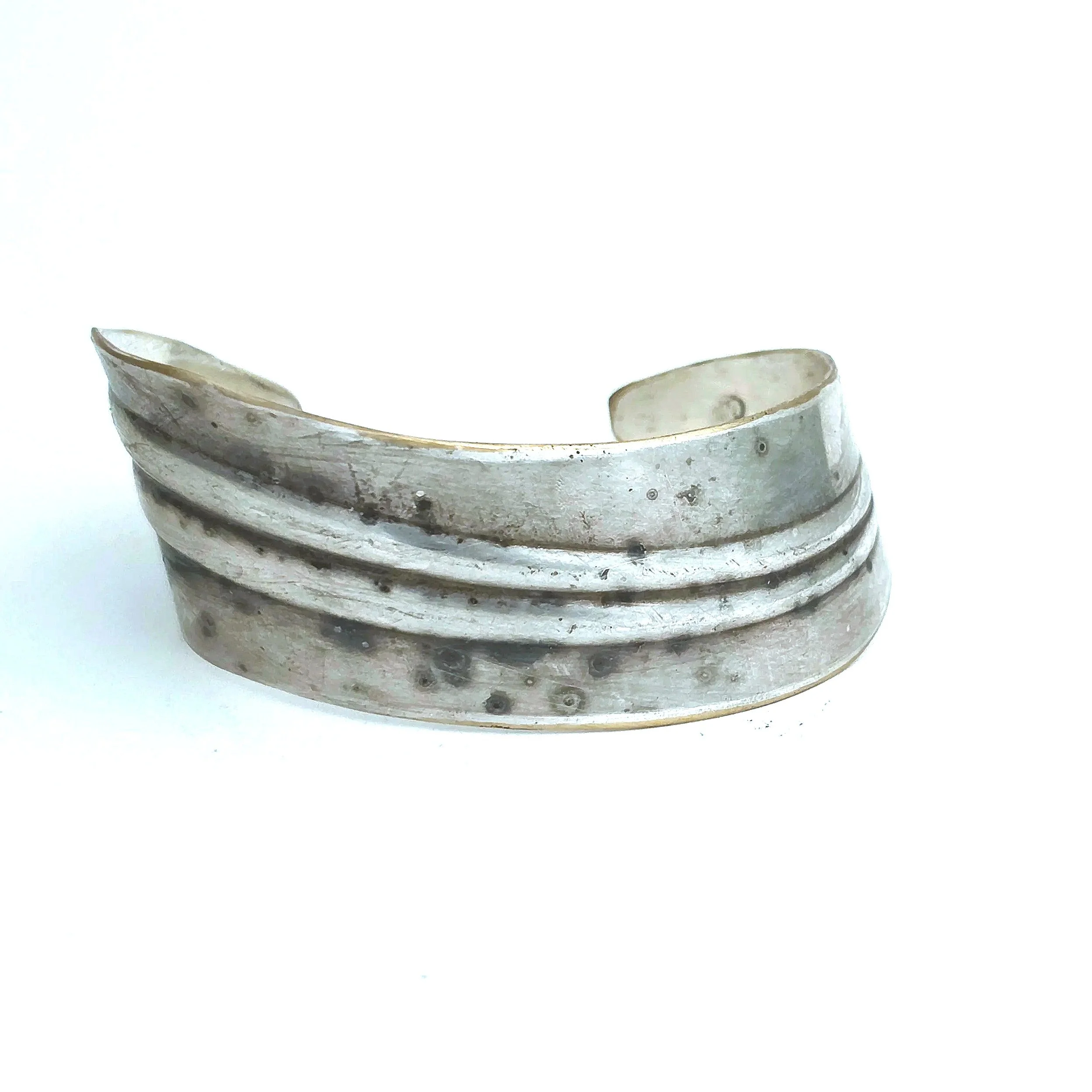 Daffodil - Vintage Silver Tray Cuff (Size: Medium)