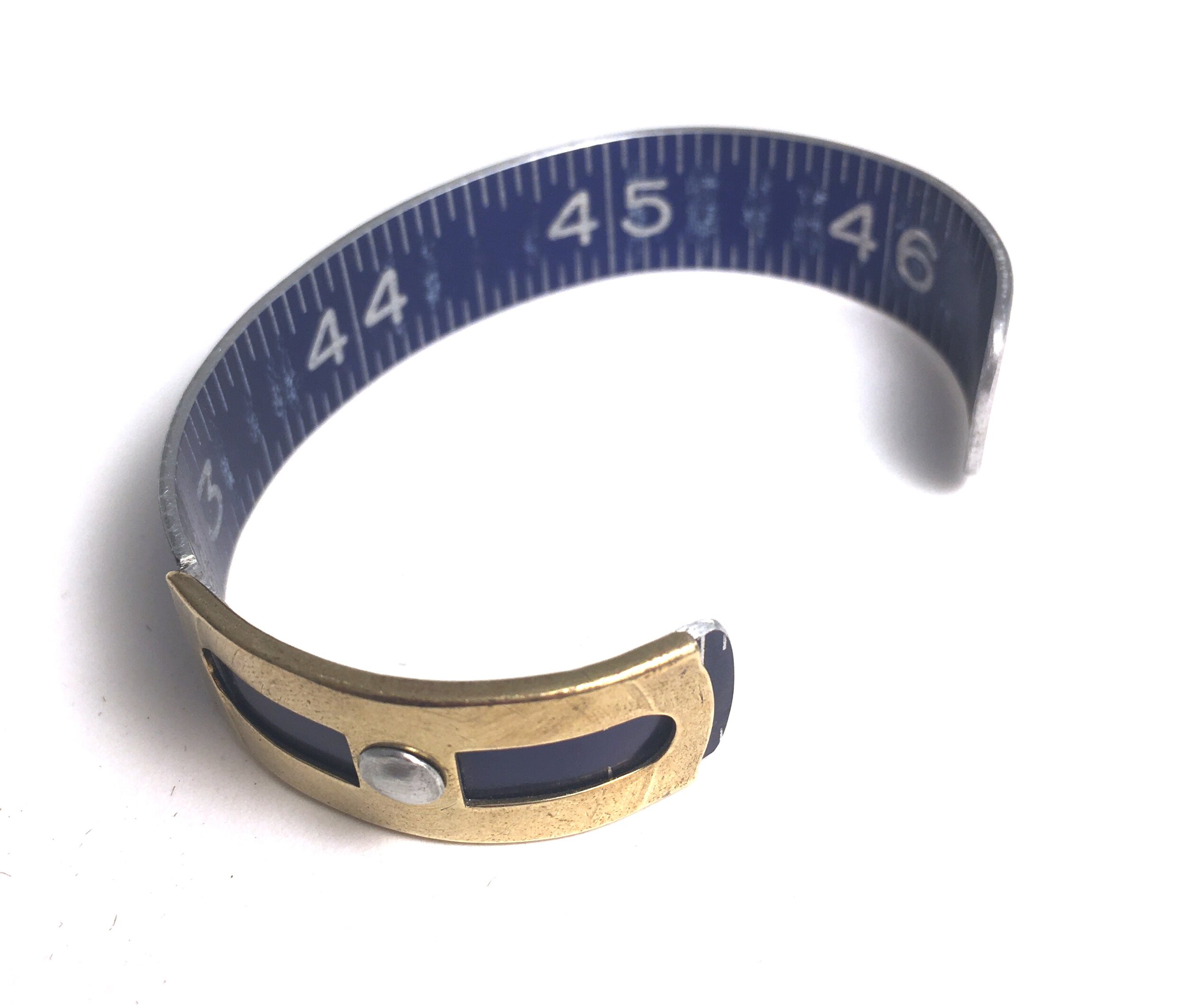Metric Ruler Cuff (84-98) Size S — MakeShift