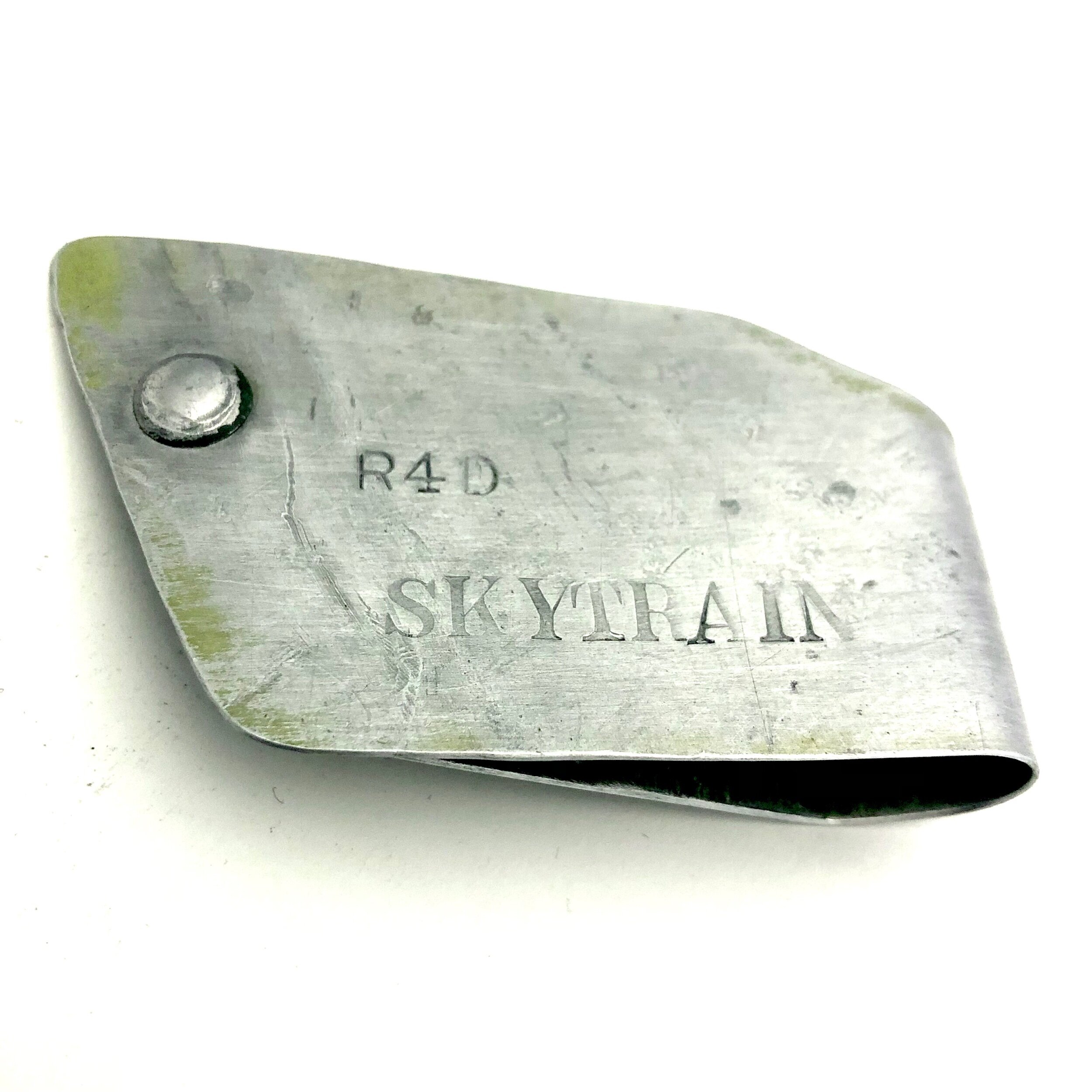 34C50748-2965-4C77-8A40-87AA4DCC2B57