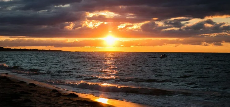Photo credit: Jetties Beach Restaurant
