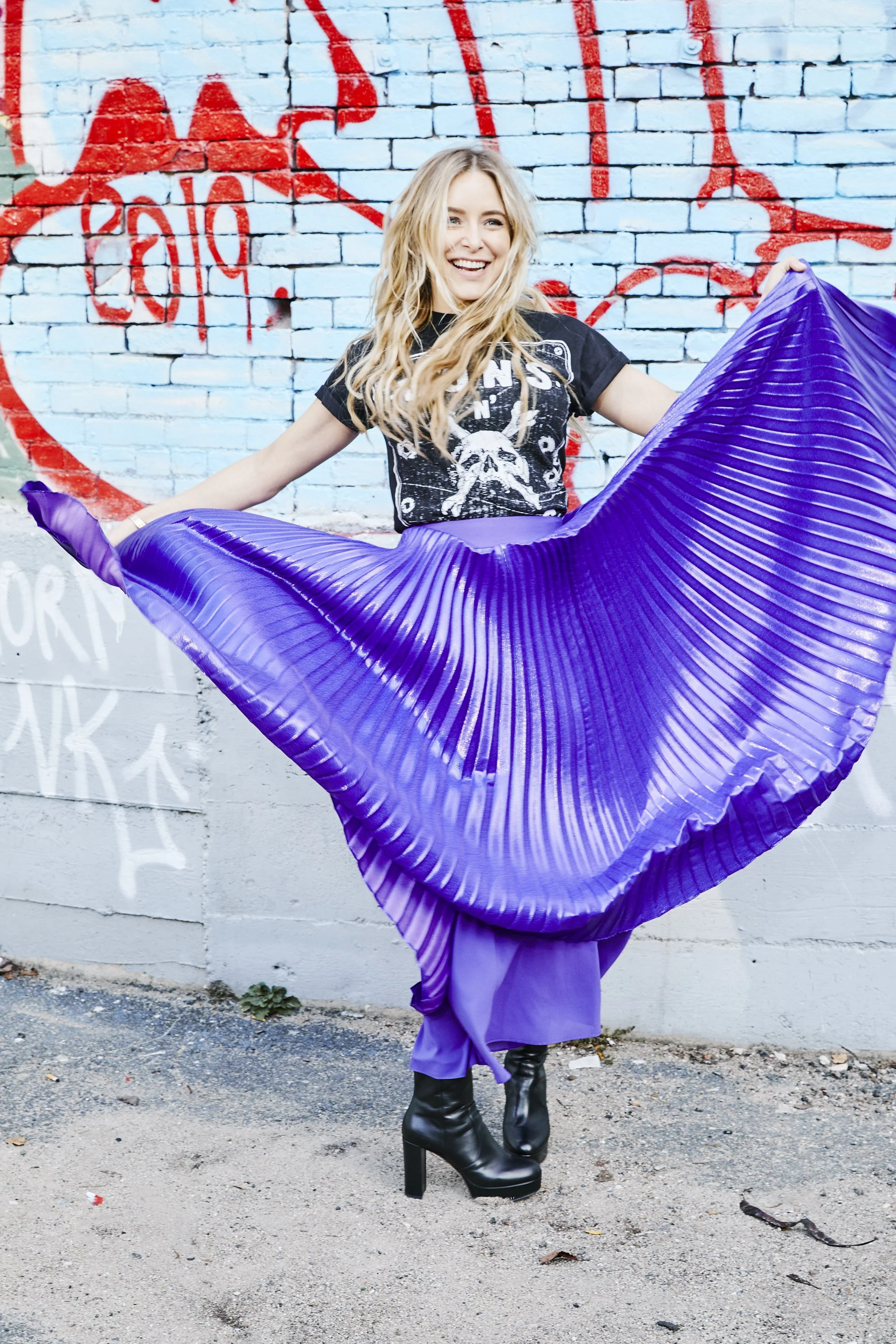19-11-04_Jenny_Mollen__26A4481.jpg
