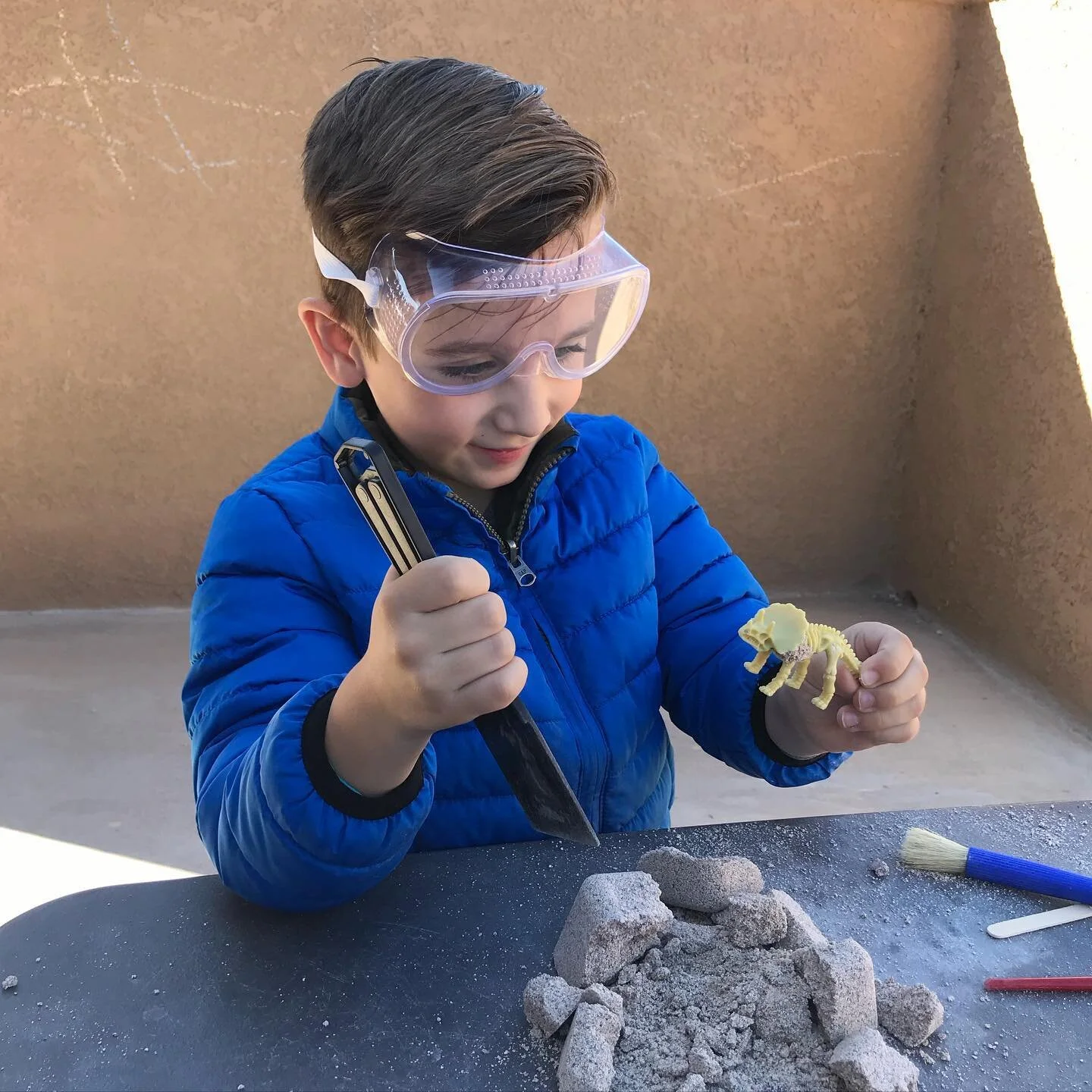 There are a few more spots in the Thursday and Saturday &ldquo;I can be a paleontologist&rdquo; bonus classes.

Registration for these classes will be closing in 3 days, so be sure to follow the link below and grab your spot today!! 

www.missmaggies