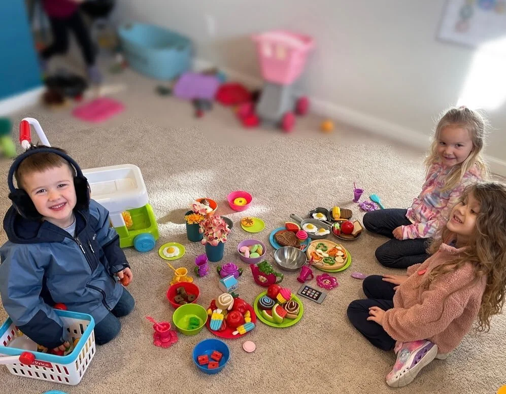 Anyone up for a preschool picnic?! 

Enrollment is still open for the 2023-2024 school year 🙌🏼

Visit my website (link in bio) or comment below for more info

#missmaggiespreschool #preschoolenrollment #learningthroughplay #inhomepreschool #playbas