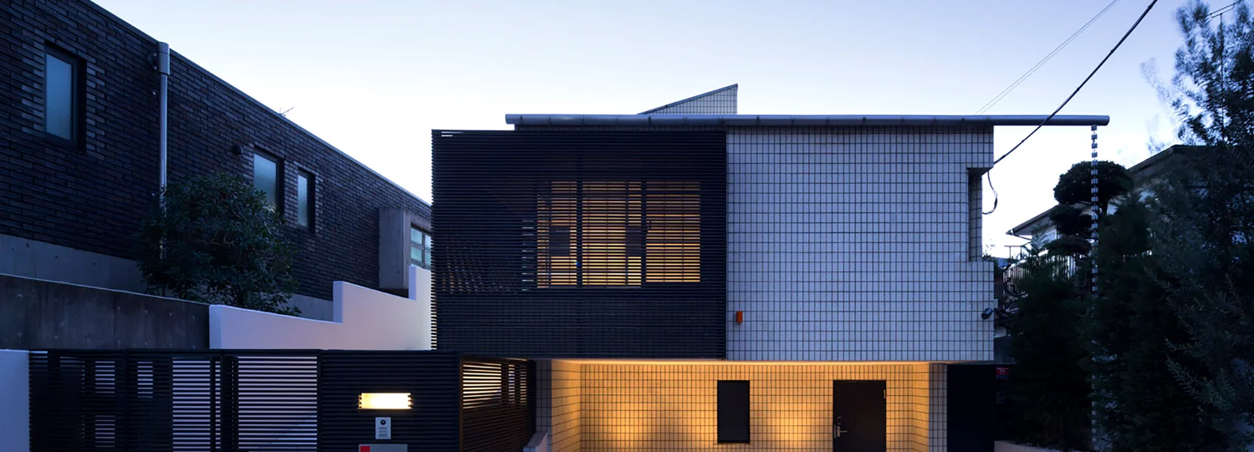 screen reference: apollo architects, trim house in japan