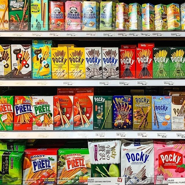 Study at a grocery Aisle 
The joy experience of exploring a candy shop or a full wall of vending machine (as in japan) can also be replicated at a local grocery shop.
A well curated wall that bring all us joy.@hmartofficial .
.
.
.
.
.
.
.
.
.
.
.
.
