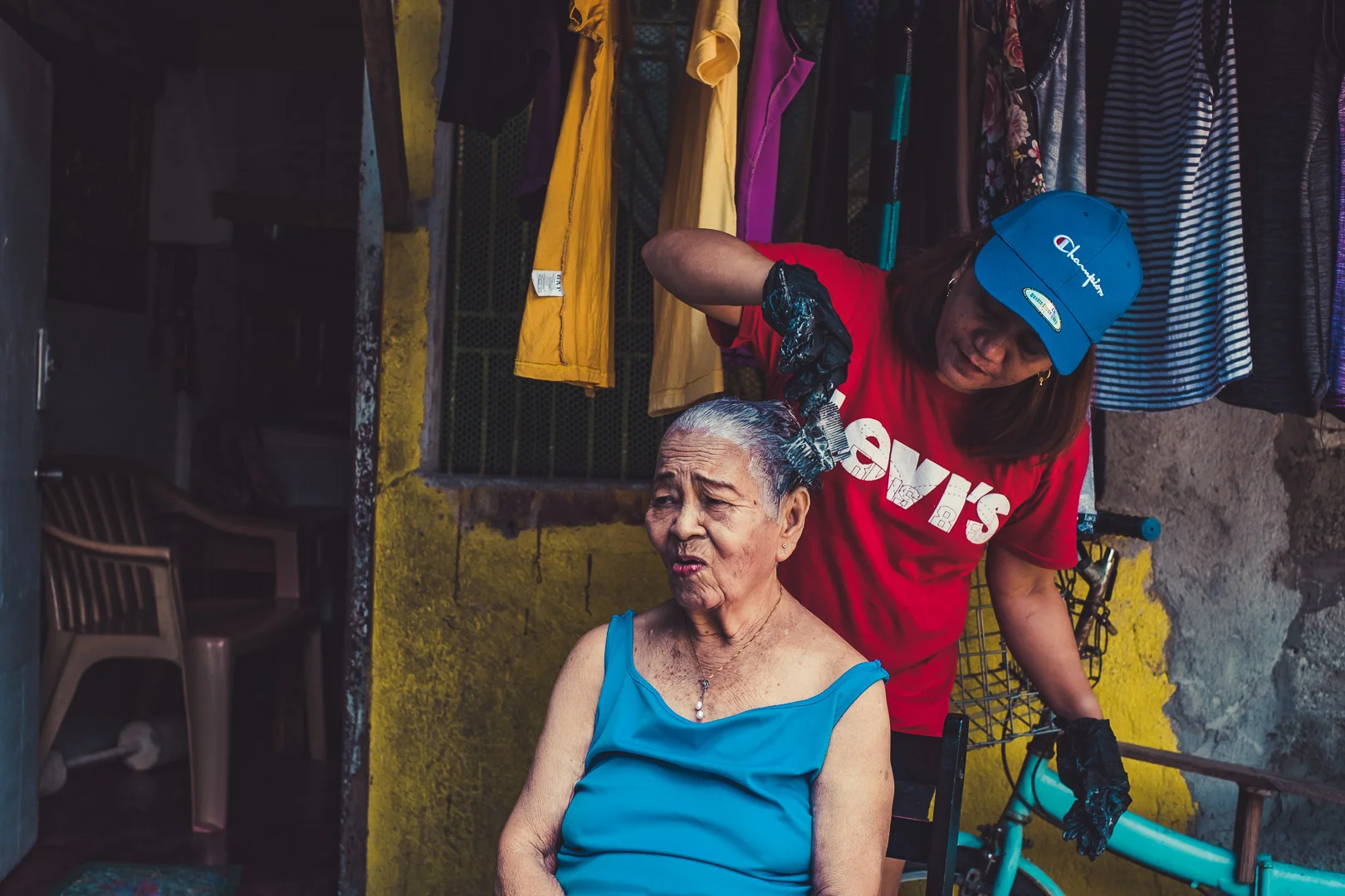 How to Shoot Street Photography