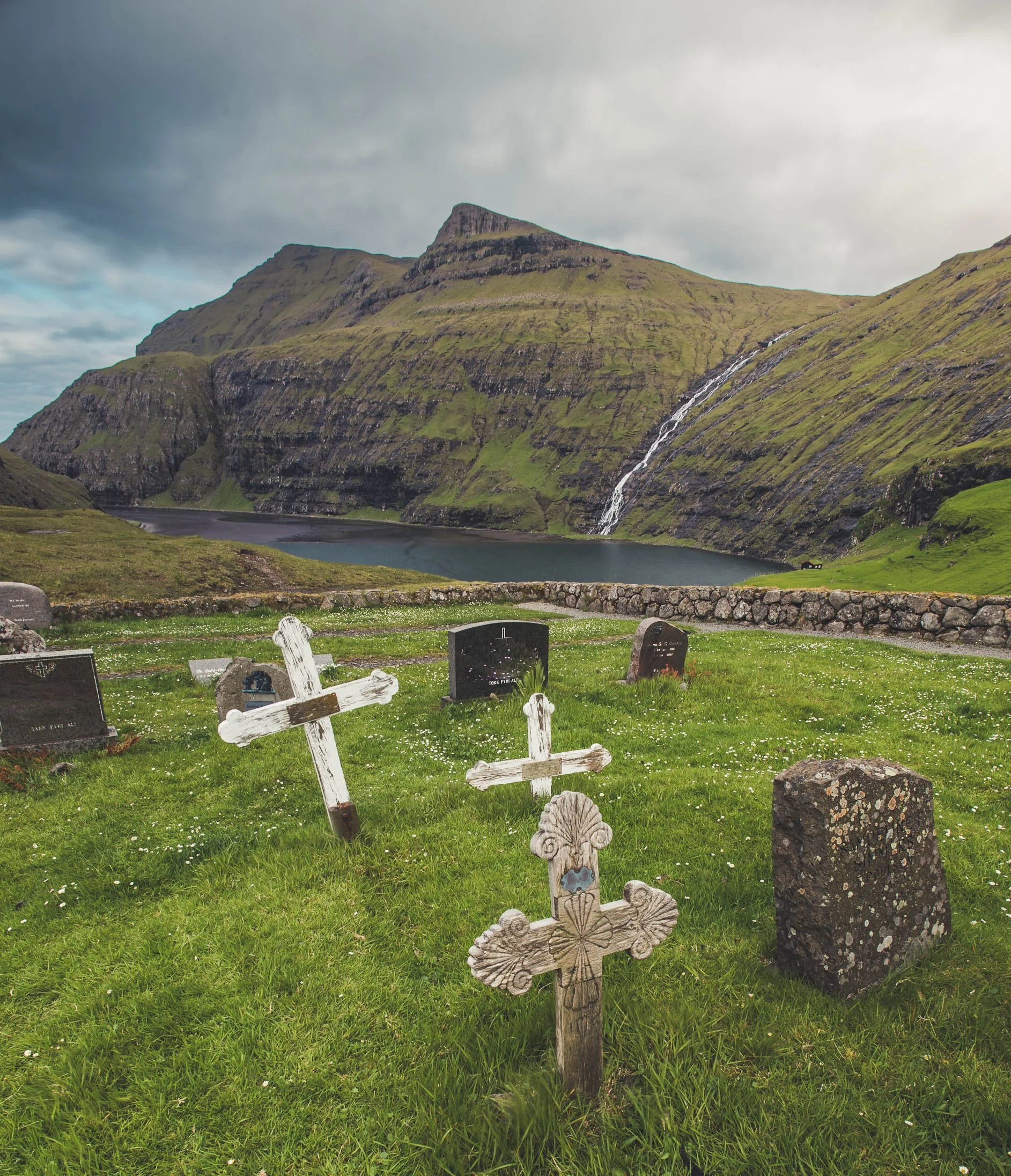 Faroe Churches-6.jpg (Copy)