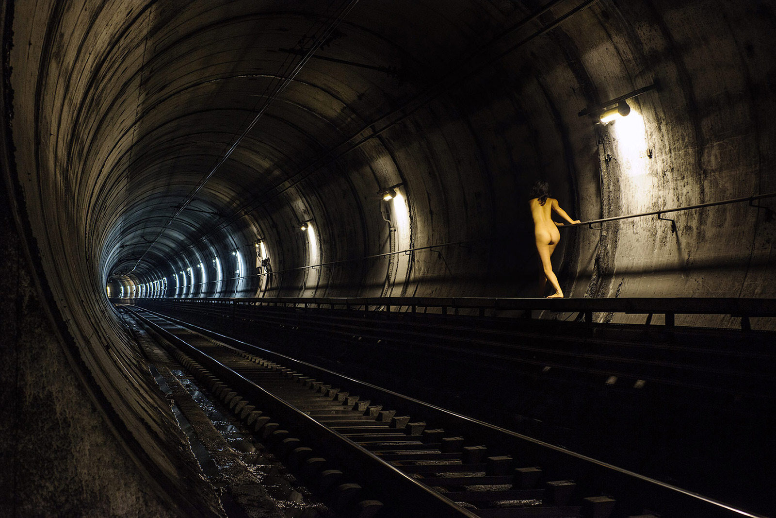 RER Tunnel, <br>Paris, France