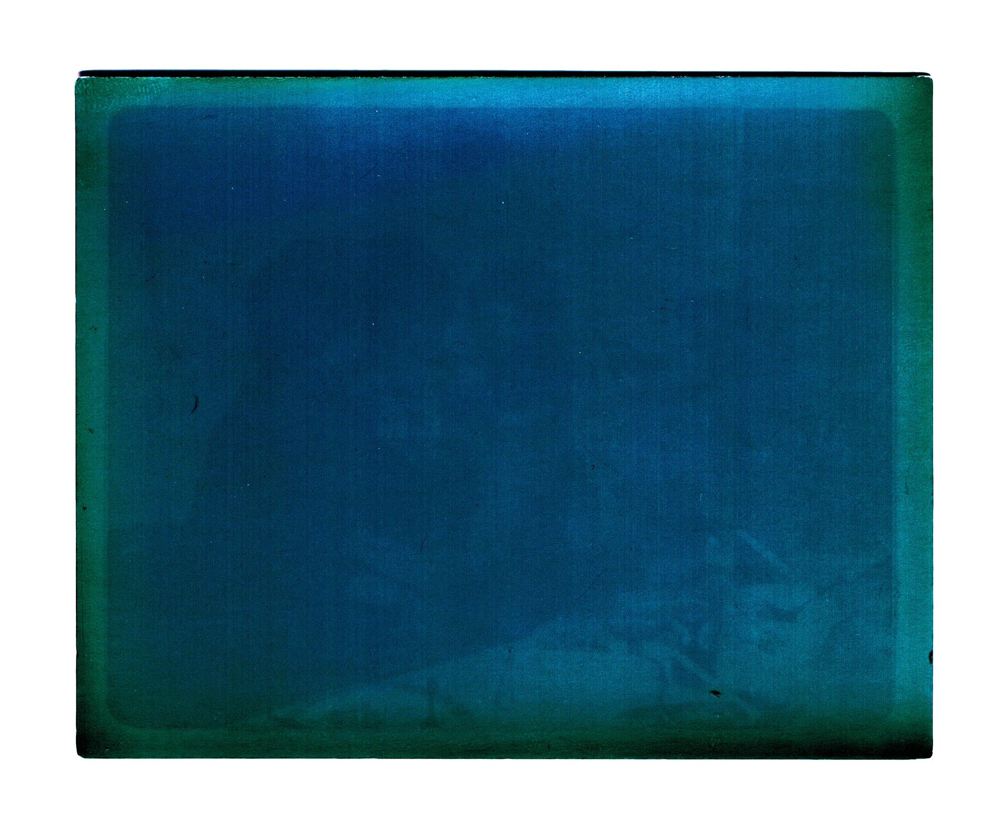 Faded_01_Table_Other_Ray.jpg