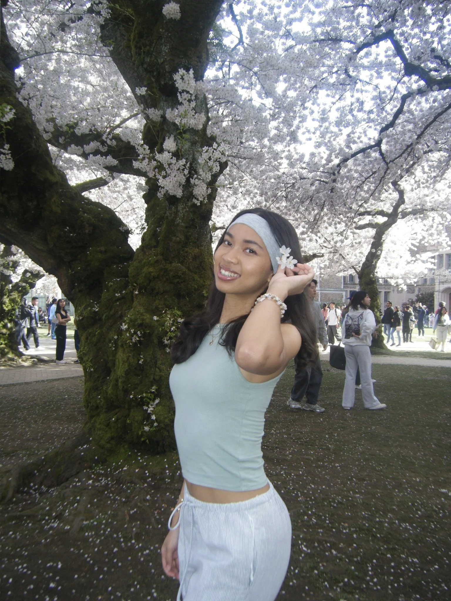 #253 Diyanah “azehreia” Tribble