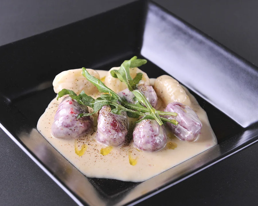 バールRHODESシェフ　アルマンドのお料理教室