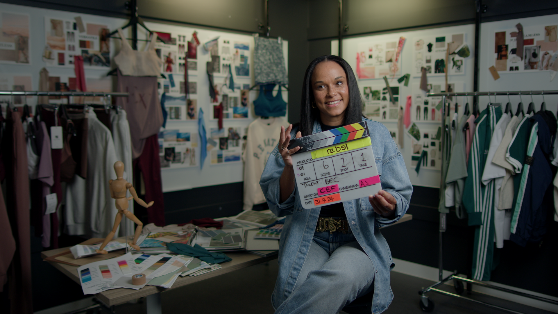 Hero v5_00_00_06_01.png