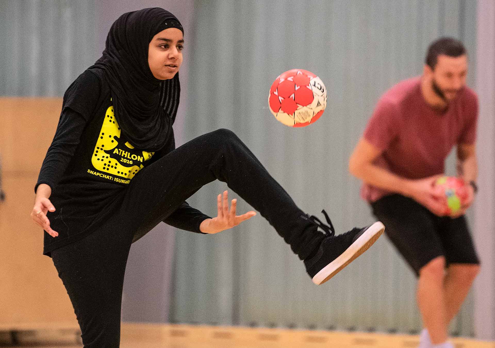  Udskolingseleverne fra alle skoler i Ishøj Kommune havde fælles Skolernes Motionsdag. Mere end 800 elever fik sig en på opleveren med en dag, hvor de prøvede kræfter med alt fra dans og friluftsliv til basket og volley. 