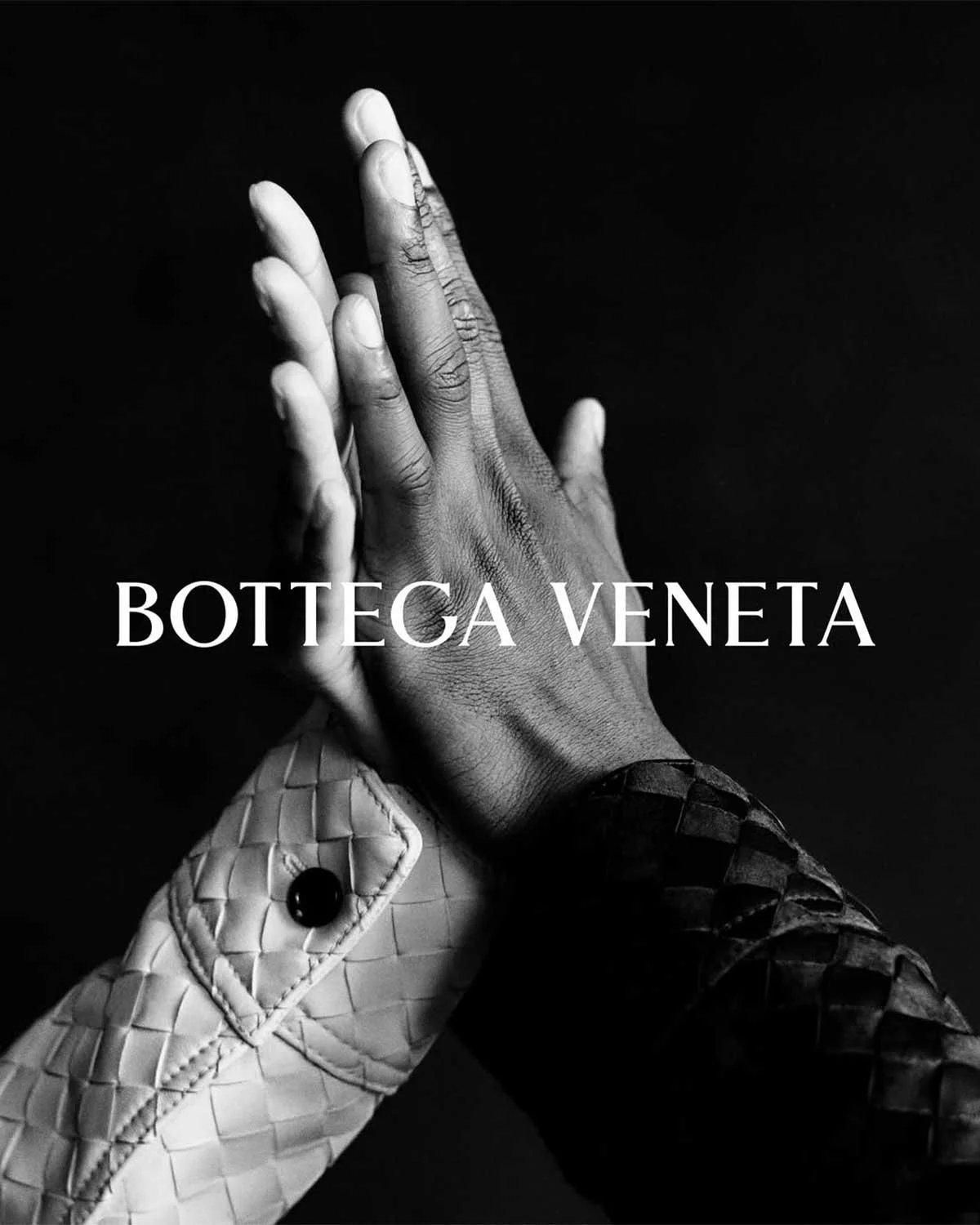 Bottega-Veneta-Breaks-Its-Silence-with-a-Hands-On-Teaser-2.jpg