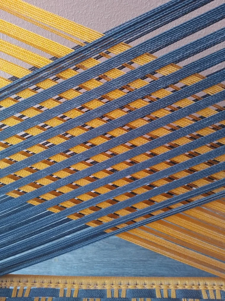 Accor and the design team collaborated with Aïssa Dione, a renowned Senegalese painter, textile designer & entrepreneur to source woven fabrics, furnishings & upholstery.