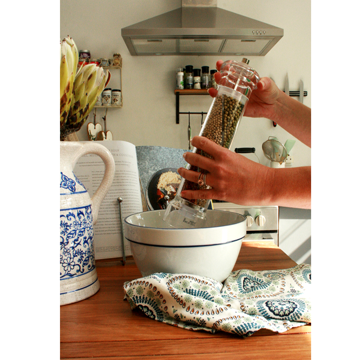 rainbow pepper grinder4.jpg