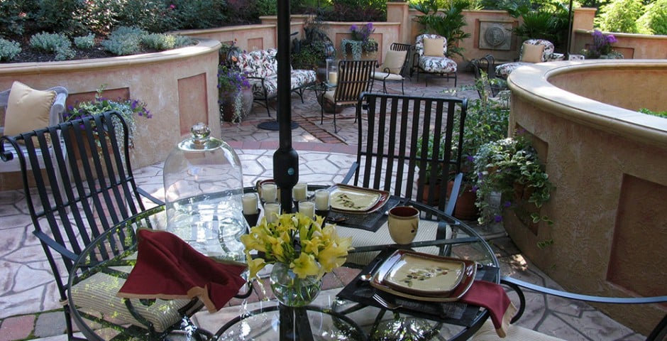 patio and outdoor dining in greensburg, pa