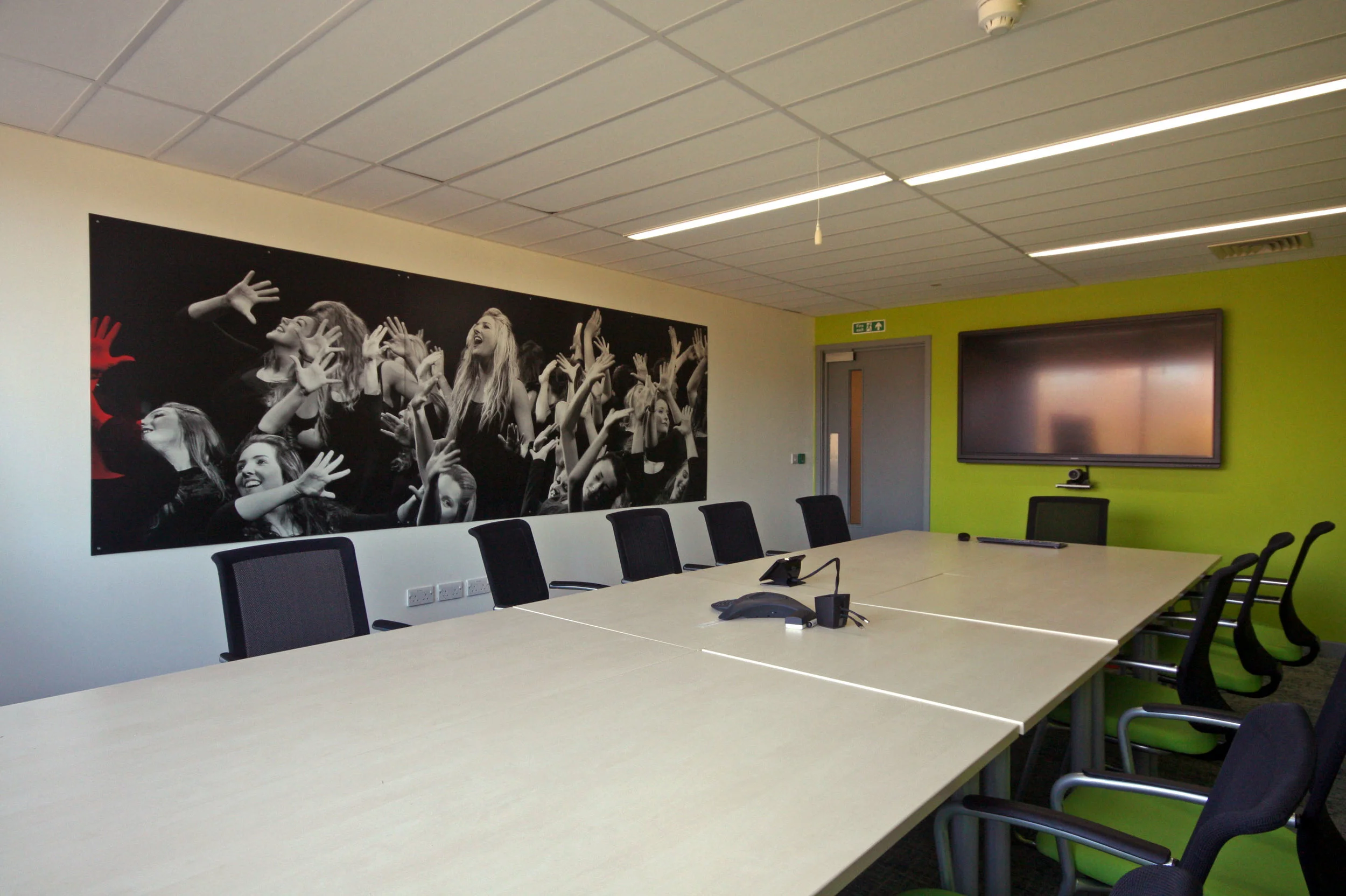 Exec Room 1.jpg