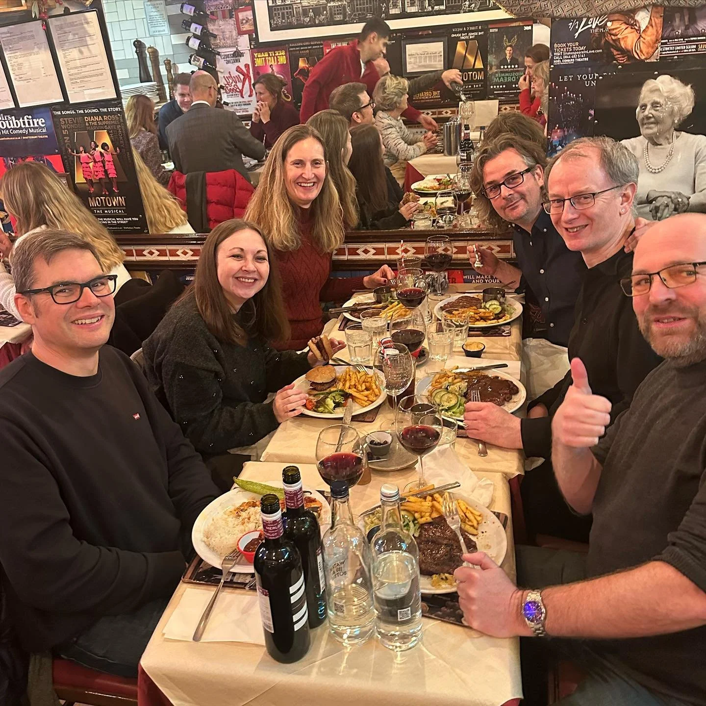 Good evening beautiful people :) we go stronger and stronger and stronger. Thank you all thank you😁