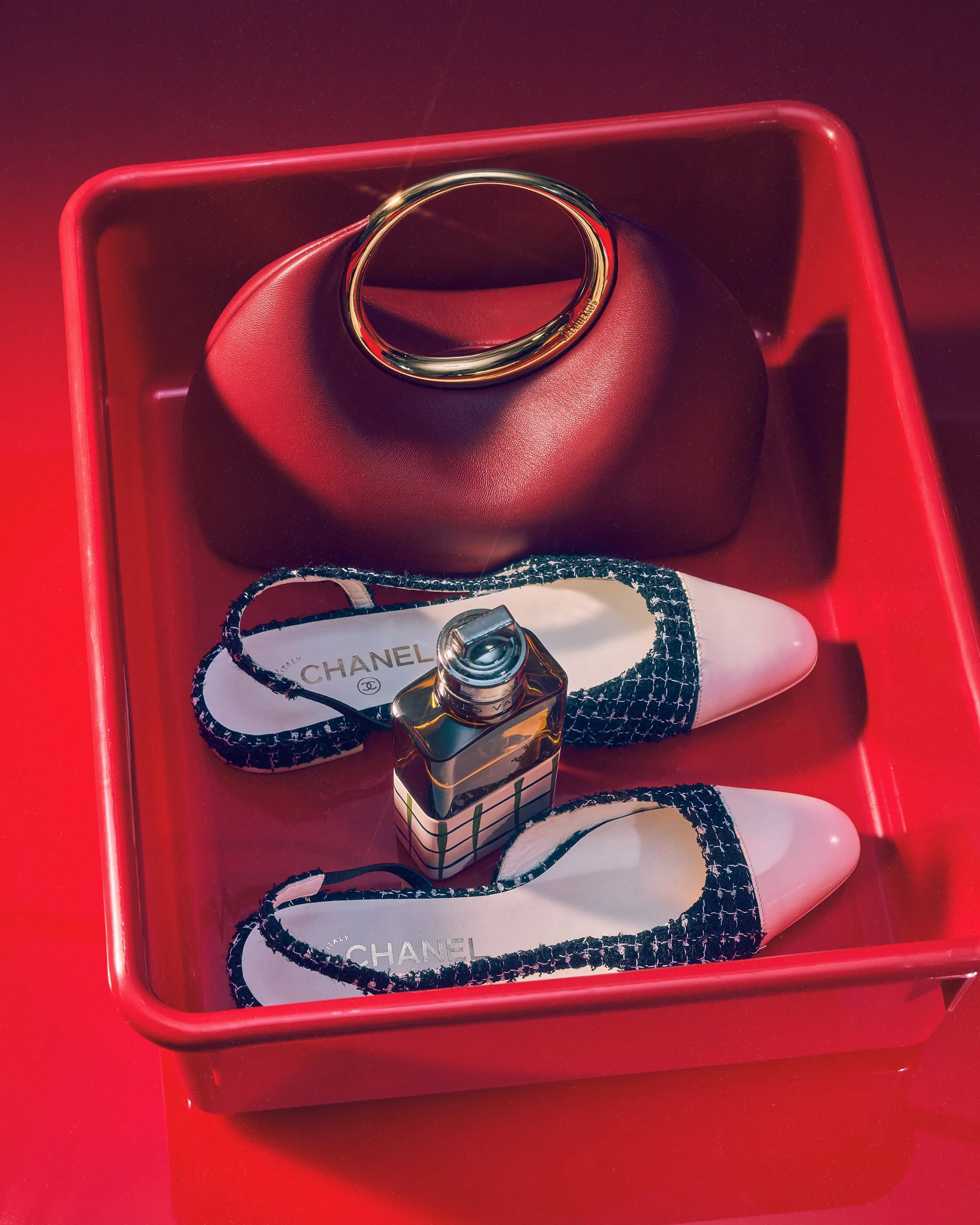 chanel slingback jacquemus bag
