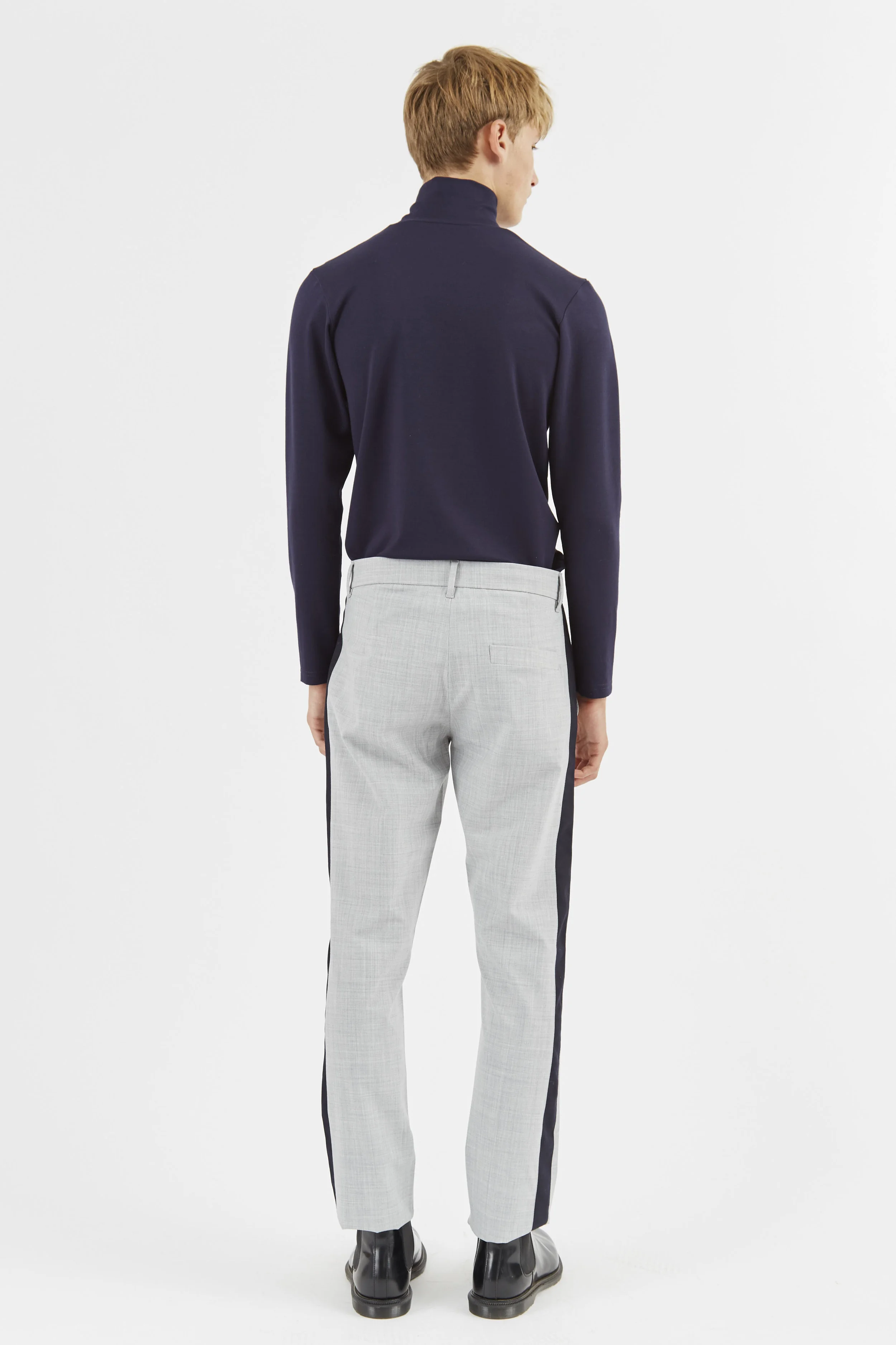 20. Logo Polo Neck Navy 2.jpg