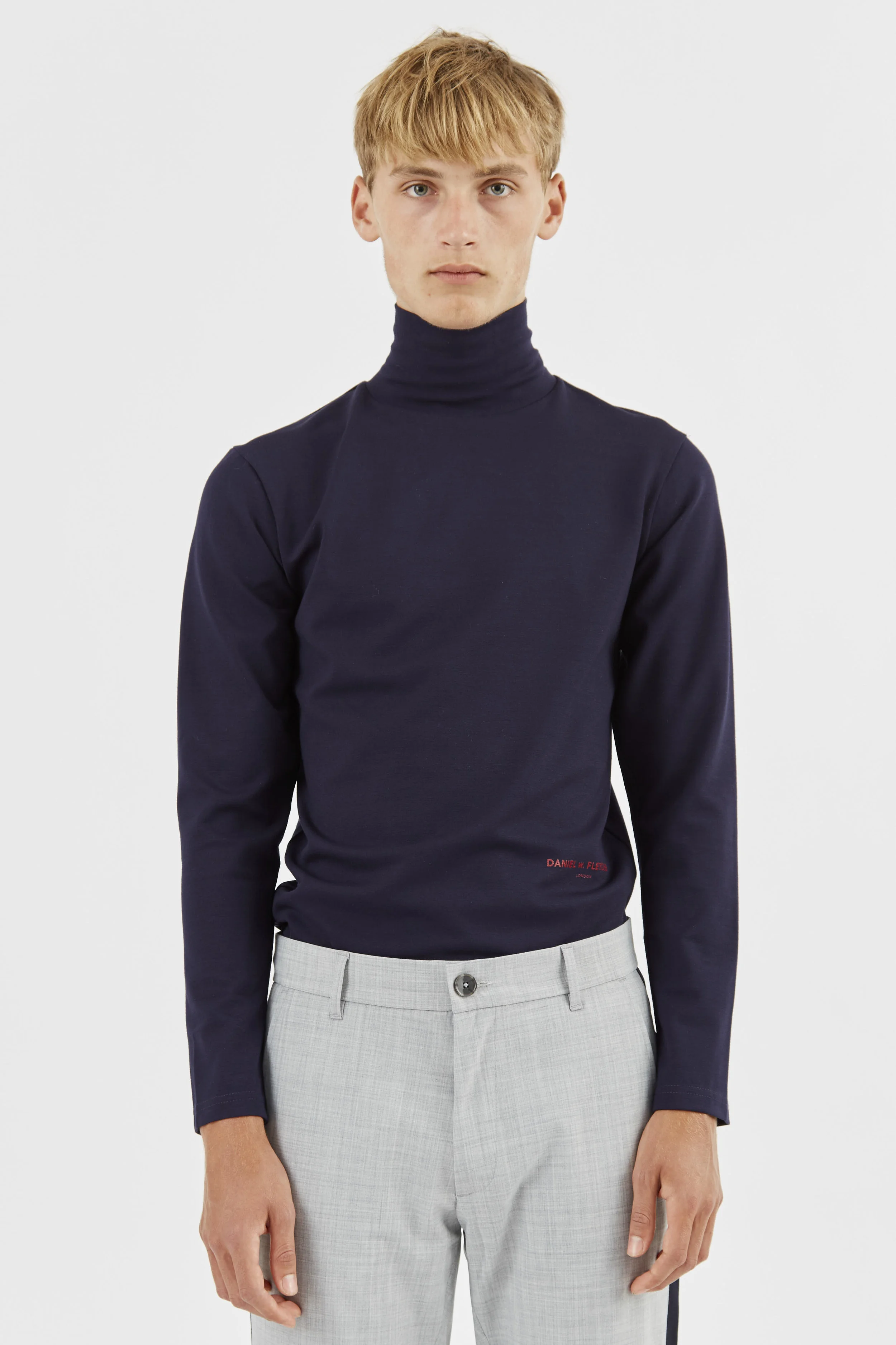 20. Logo Polo Neck Navy 3.jpg