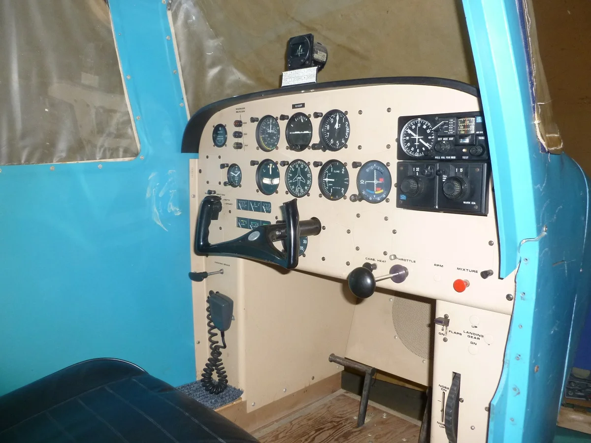 GAT 1 cockpit.jpg