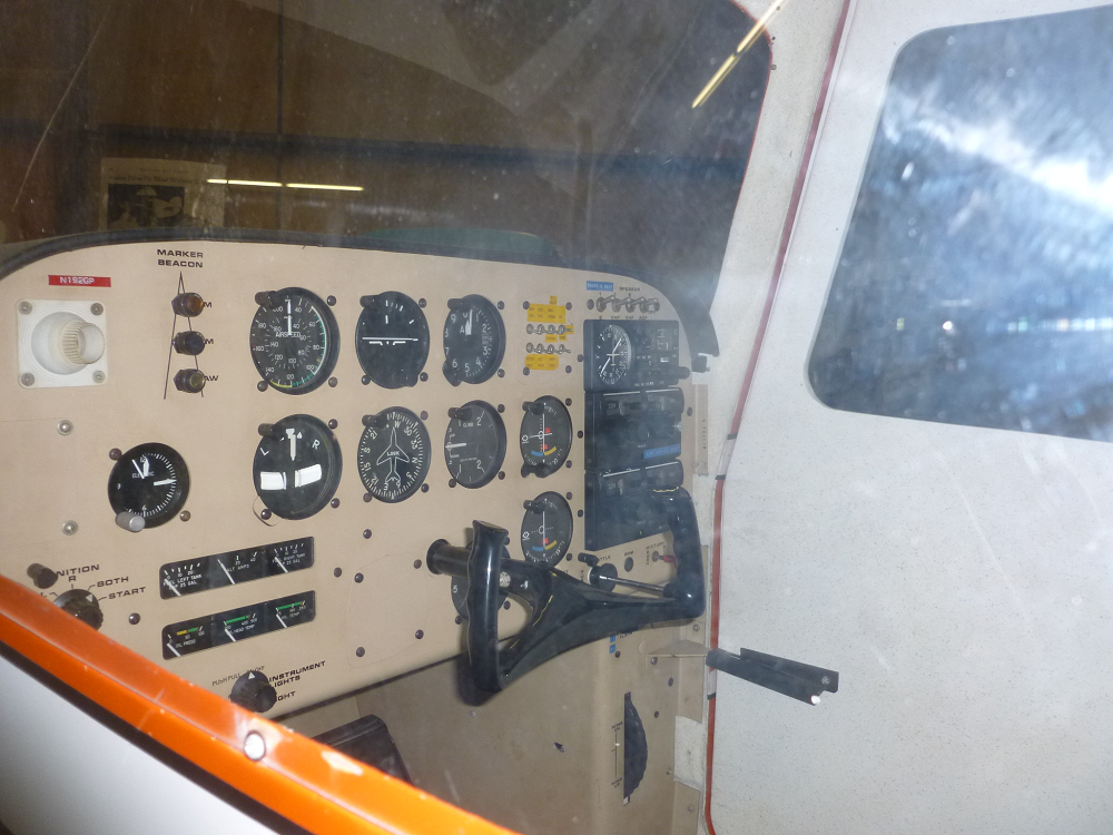 Super GAT 1 cockpit.png