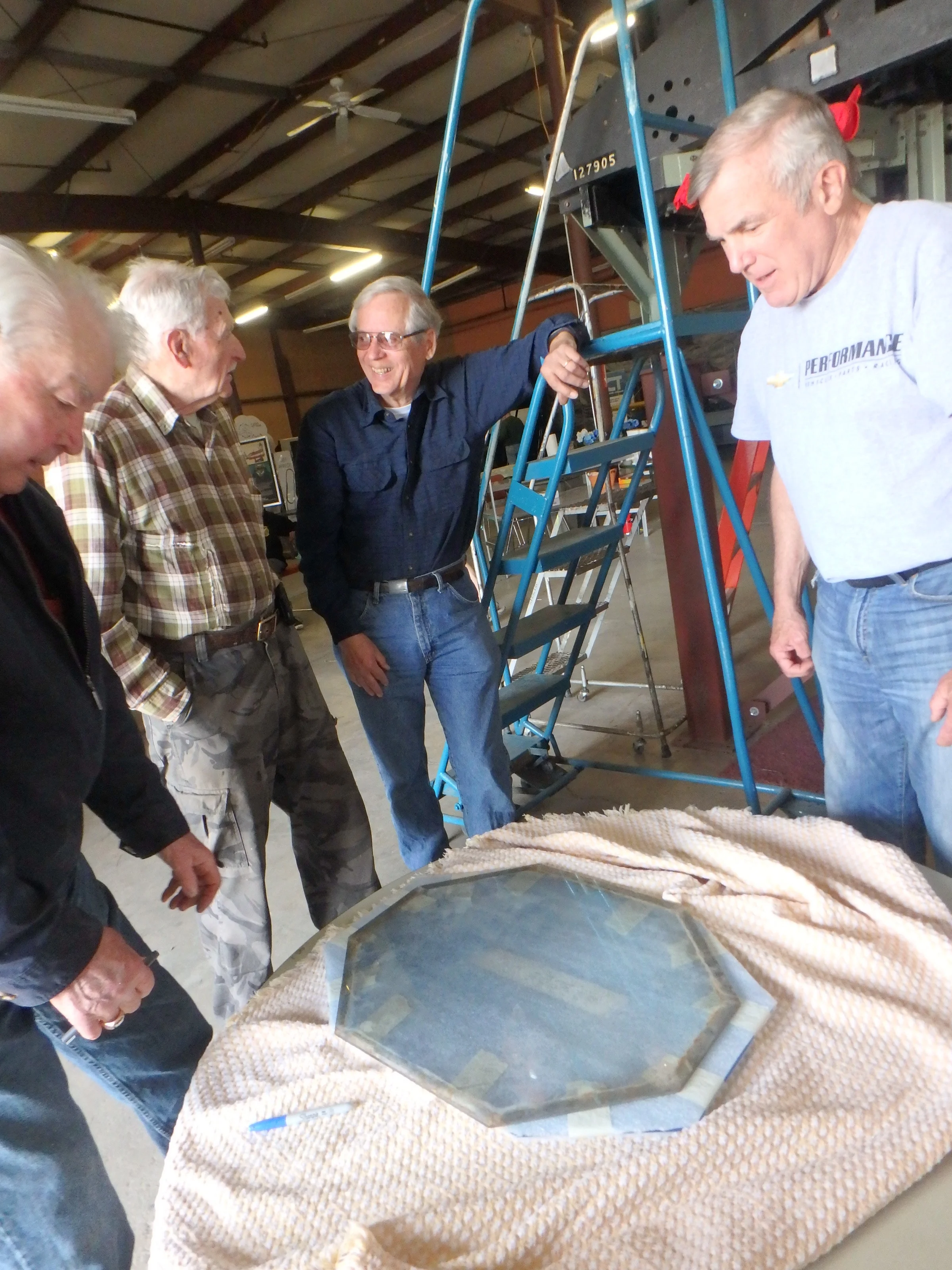 Discussion options for adjusting size