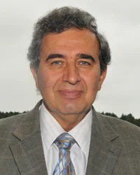 Vladi, Studio Owner