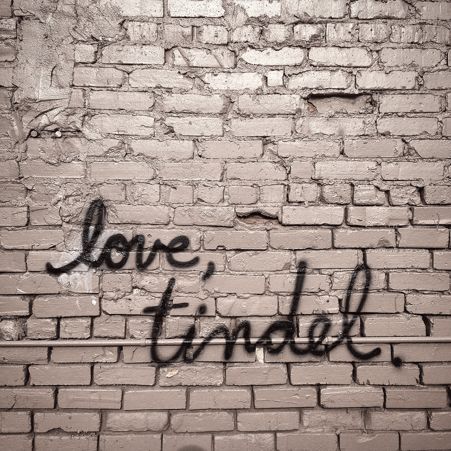 tindel-wall.gif