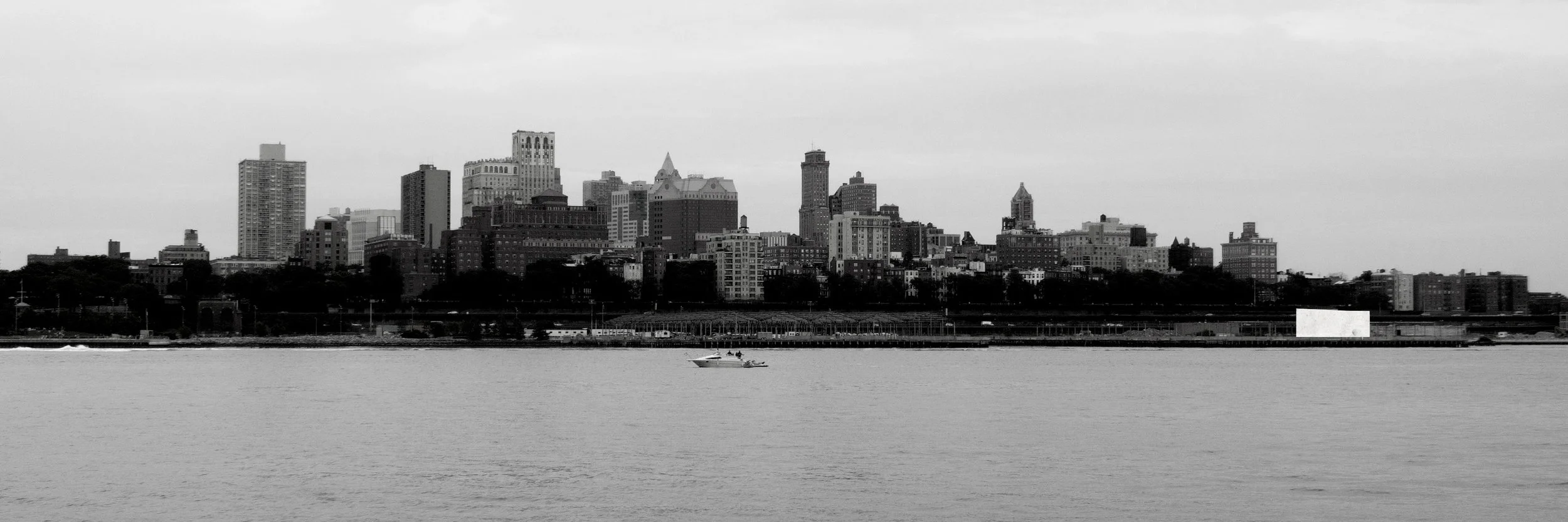 Brooklyn_skyline_August_2012.jpg