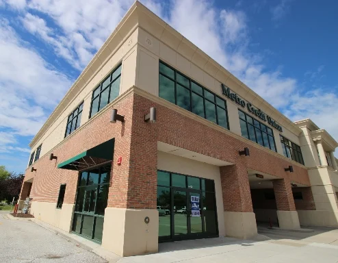 Westport Financial Shopping Center - End Cap