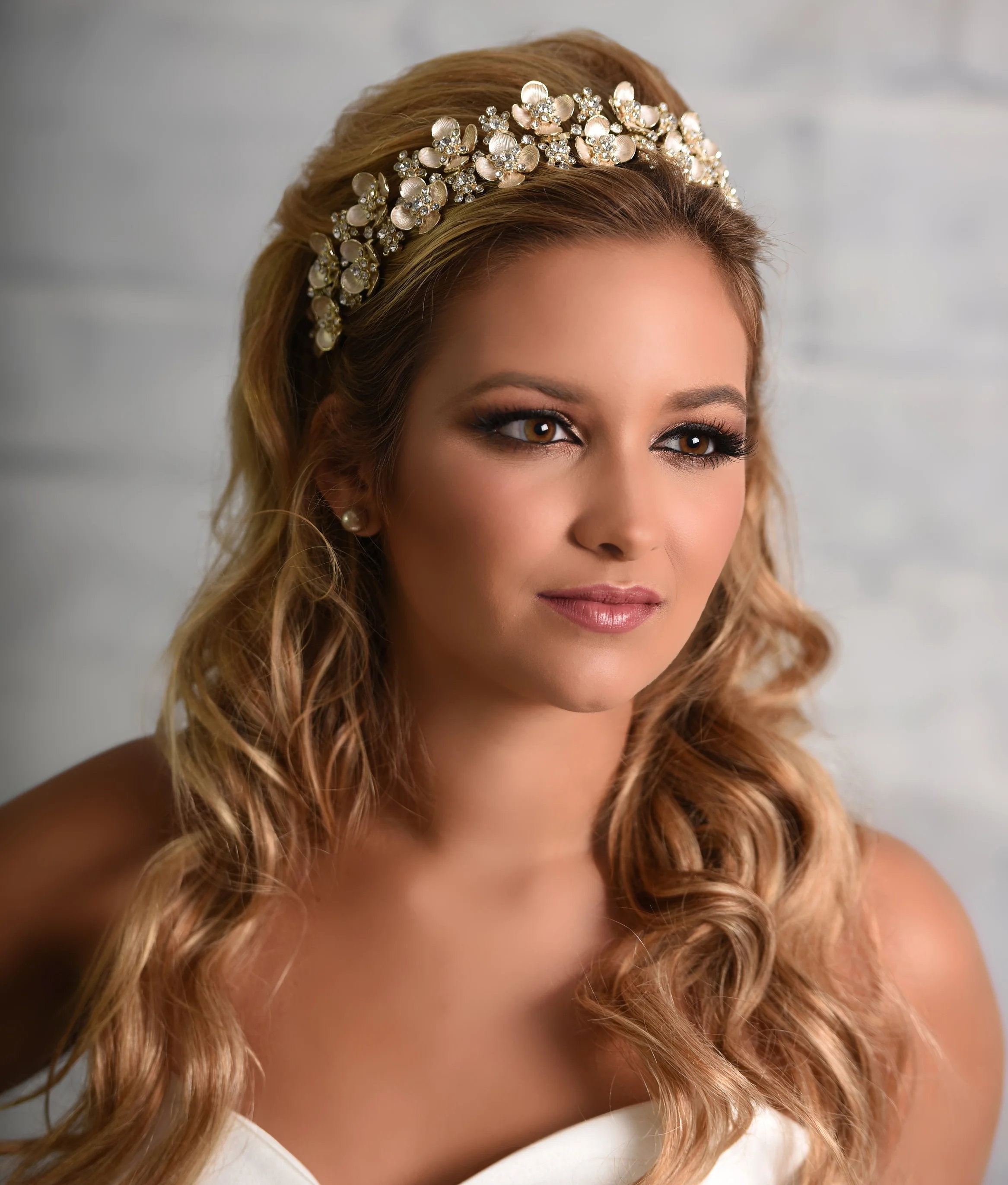 Style 2067 Headpiece