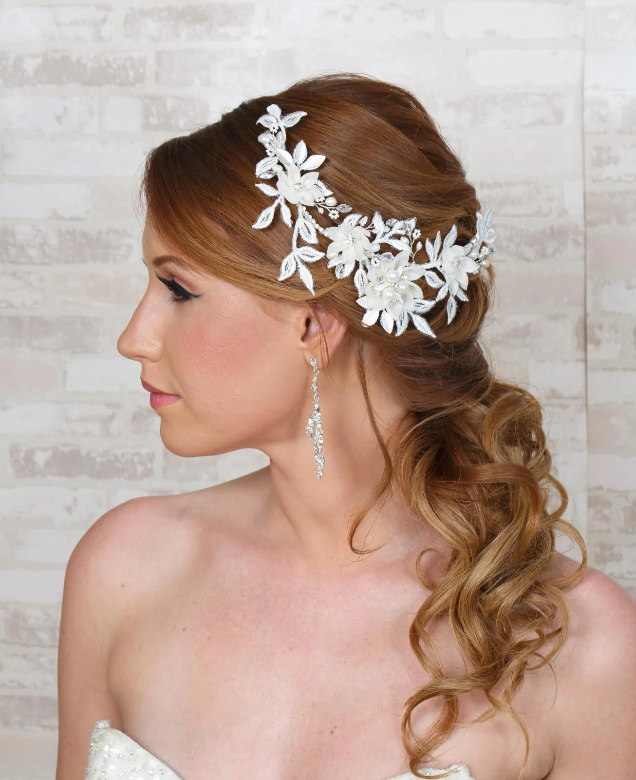 Style 2135 Headpiece